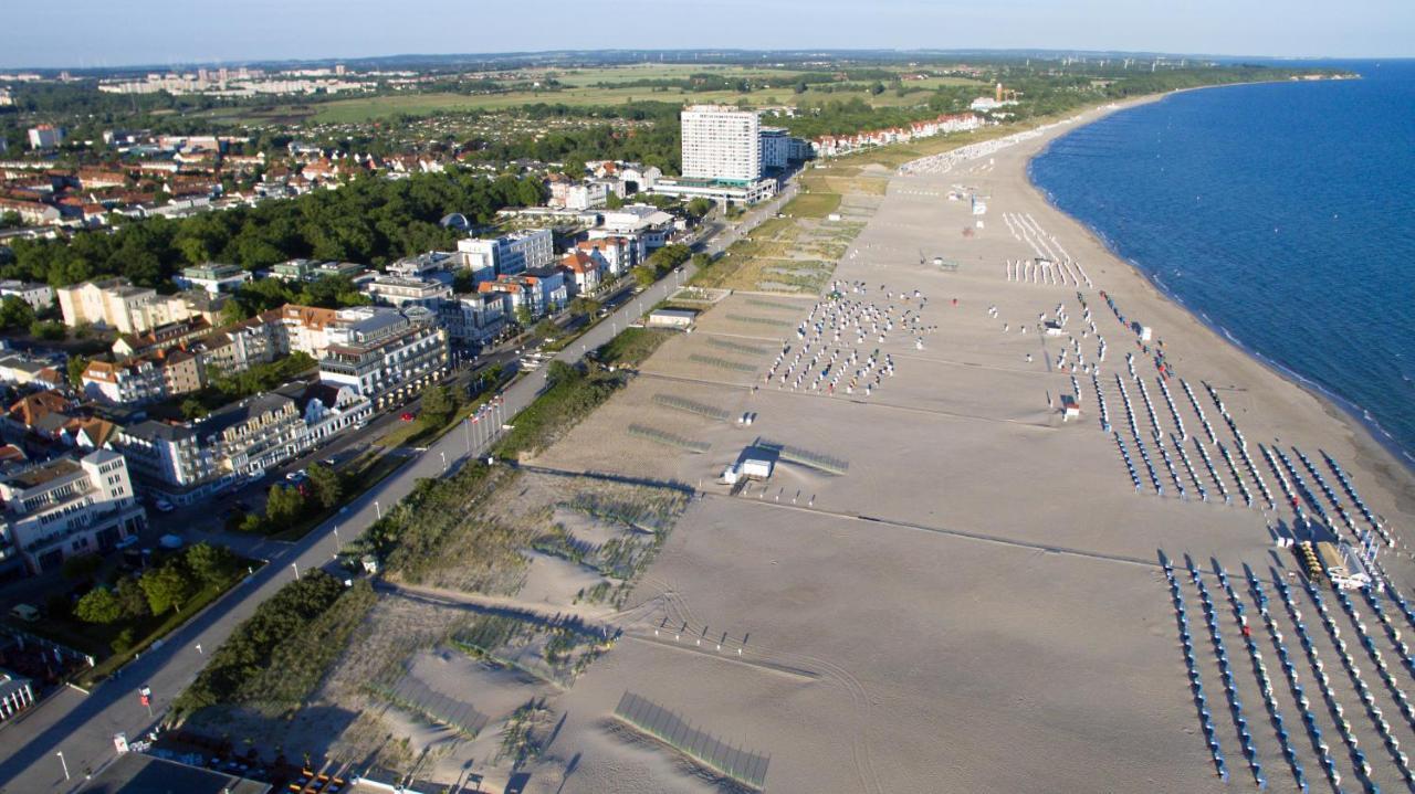 Ferienwohnung Haus der kurzen Wege Rostock Exterior foto